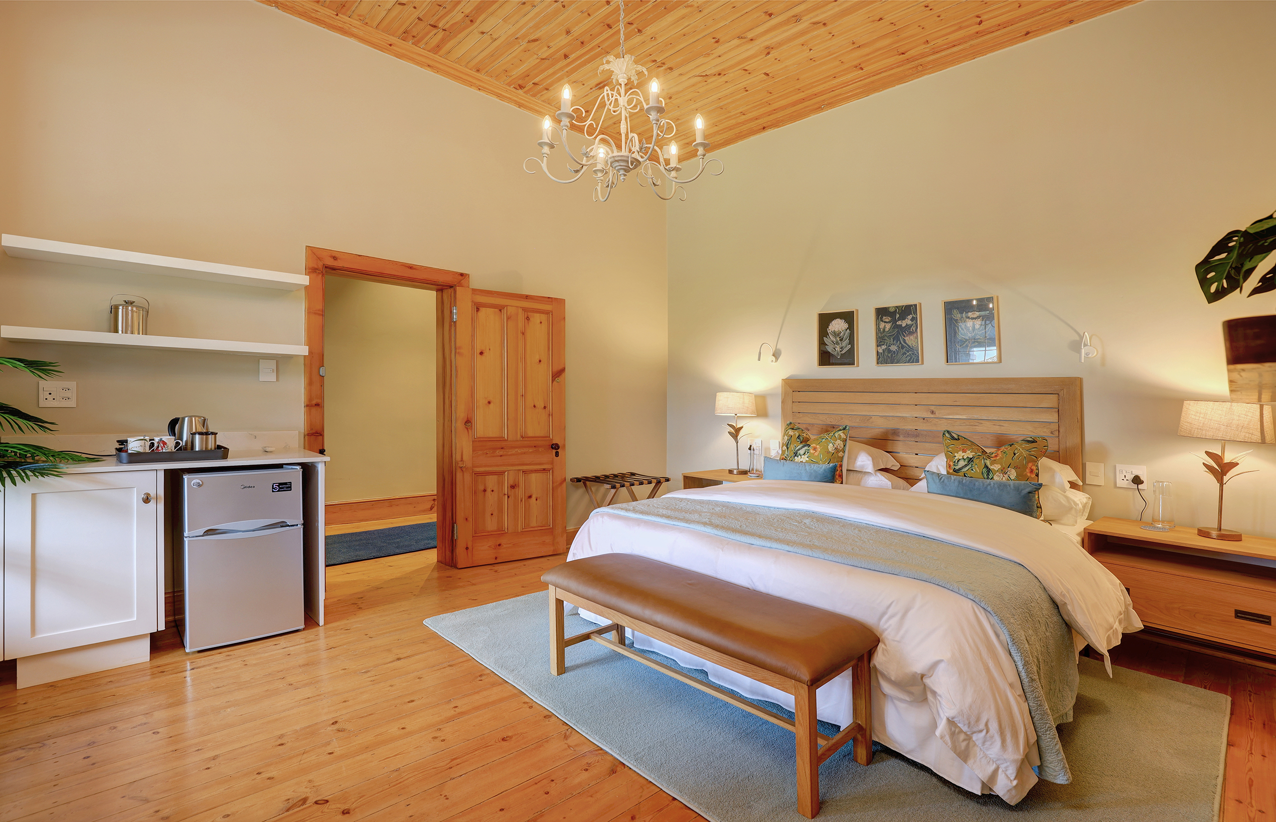 Almond Valley Manor & Cottages, accommodation, Calitzdorp