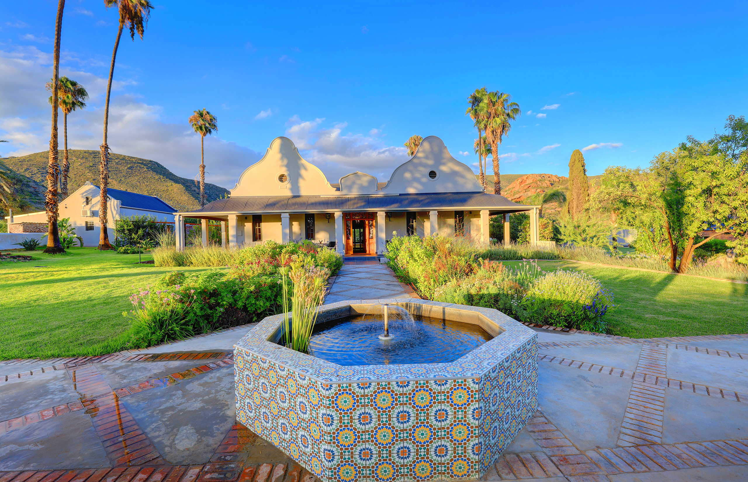Almond Valley Manor & Cottages, accommodation, Calitzdorp